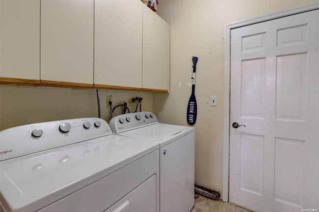 117 Lakeland Ave, House other with 4 bedrooms, 3 bathrooms and null parking in Patchogue NY | Image 14