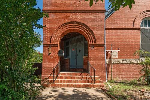 735 N Park Ave, Shawnee, OK, 74801-6125 | Card Image