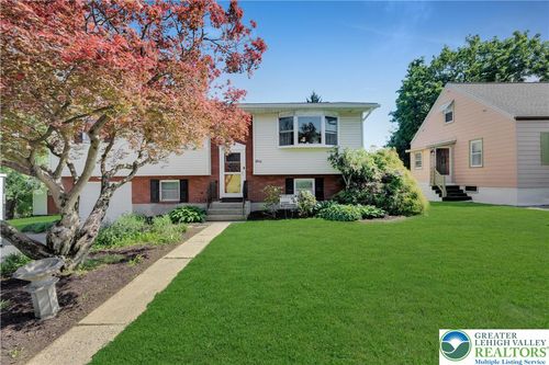 1244 Taft Ave, ALLENTOWN, PA, 18103-8418 | Card Image