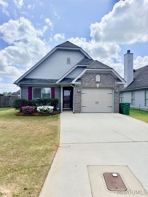 417 Park Lake Dr, Montgomery, AL, 36117-7658 | Card Image