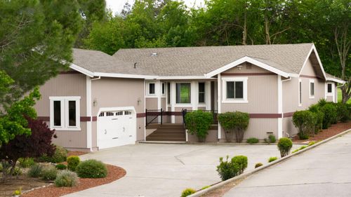 12061 Lake Wildwood Dr, Penn Valley, CA, 95946-9480 | Card Image