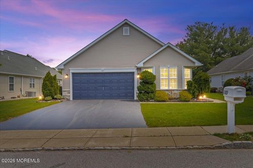 3189 Dillon Ln, Toms River, NJ, 08755-2319 | Card Image