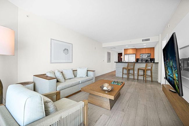 1013 - 505 N Fort Lauderdale Beach Blvd, Condo with 1 bedrooms, 2 bathrooms and null parking in Fort Lauderdale FL | Image 5