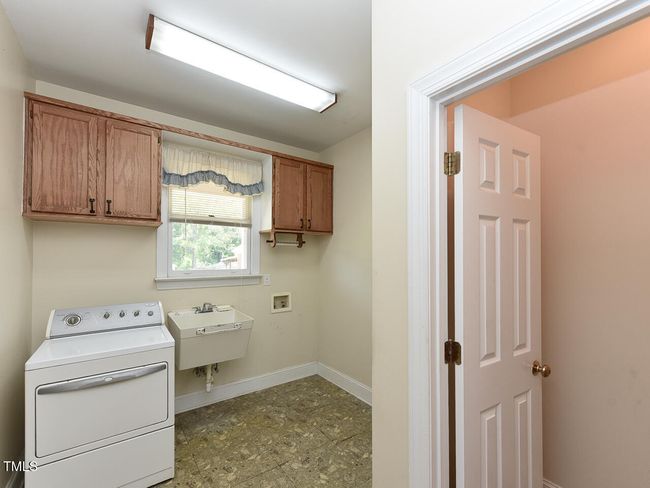 Interior - Laundry - OK | Image 24