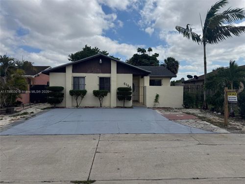 5154 Nw 194th Ln, Miami Gardens, FL, 33055-2079 | Card Image