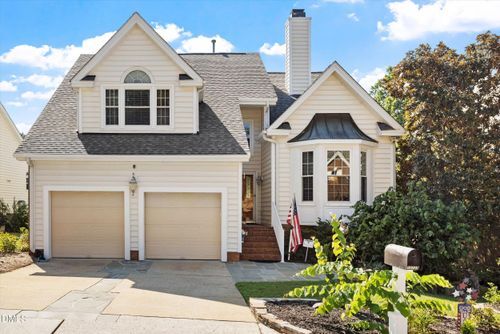 10129 Goodview Ct, Raleigh, NC, 27613-5427 | Card Image
