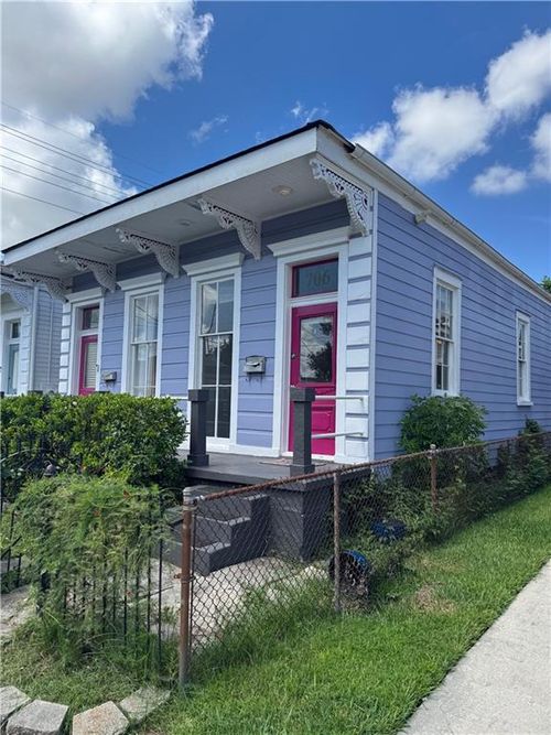 706 General Taylor St, New Orleans, LA, 70115-2615 | Card Image