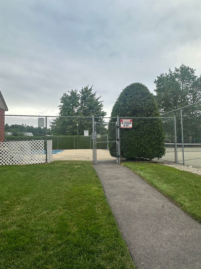 APT-69 - 9 Blackstone Dr, Condo with 2 bedrooms, 2 bathrooms and null parking in Nashua NH | Image 8