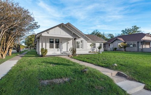 2003 Walnut St, Greenville, TX, 75401-3045 | Card Image