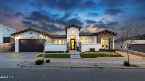 12248 Clifton Hill Rd, Horizon City, TX, 79928-3301 | Card Image