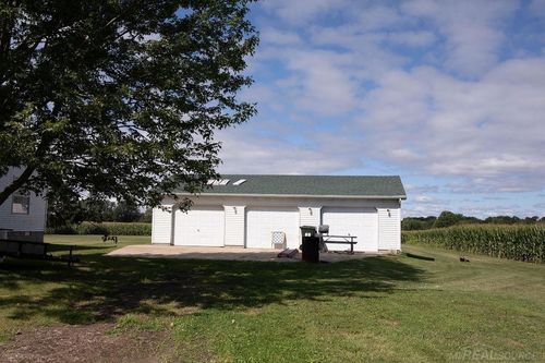 5320 S Whiteville Road, Union Charter Township, MI, 48858 | Card Image