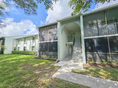 F1 - 3618 Alder Drive, Condo with 2 bedrooms, 2 bathrooms and null parking in West Palm Beach FL | Image 1