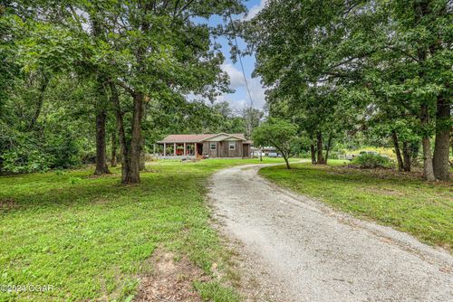 411 Se 100th Lane, Golden City, MO, 64748 | Card Image