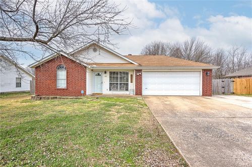 122 S Bailey St, Lowell, AR, 72745-8448 | Card Image