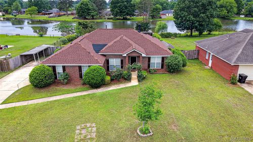 241 Lakeshore Dr, Pike Road, AL, 36064-2792 | Card Image