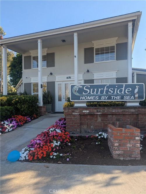 8195 Eastport Dr, Huntington Beach, CA, 92646-6721 | Card Image