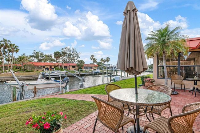 9527 Azure Cv, Condo with 3 bedrooms, 2 bathrooms and null parking in BRADENTON FL | Image 32