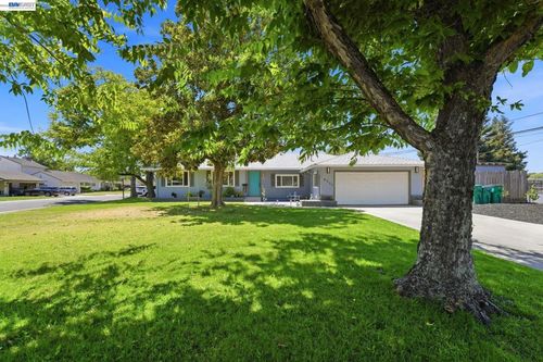 6311 Belmont Pl, Stockton, CA, 95207-3329 | Card Image