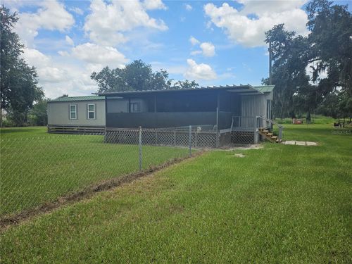 10108 Loetscher Ln, Lithia, FL, 33547-2263 | Card Image