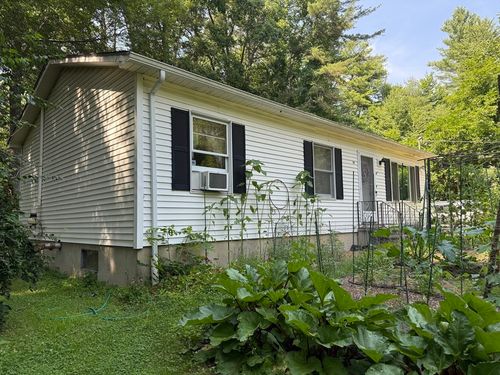 348 Nichols Rd, Barre, MA, 01005-8808 | Card Image