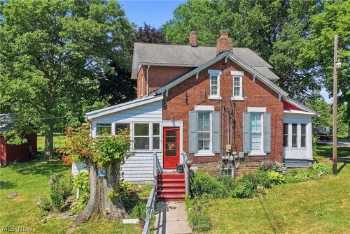 5582 S Ridge Rd, Madison, OH, 44057-9801 | Card Image