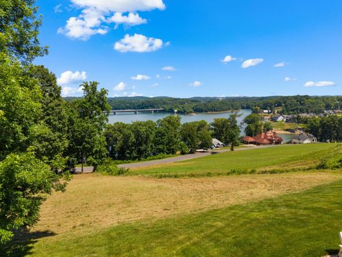 2492 Starboard Crest, Morristown, TN, 37814 | Card Image