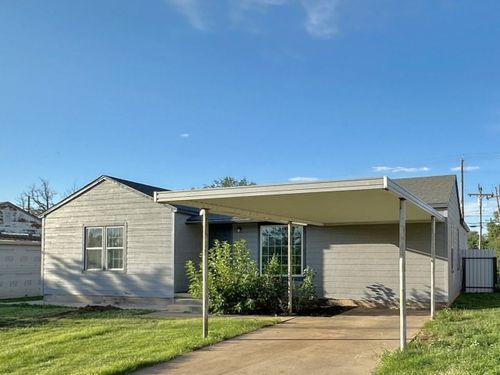 12 Houston Rd, Tulia, TX, 79088-1408 | Card Image