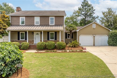 2119 Hollyridge Pl, Fayetteville, NC, 28304-0520 | Card Image