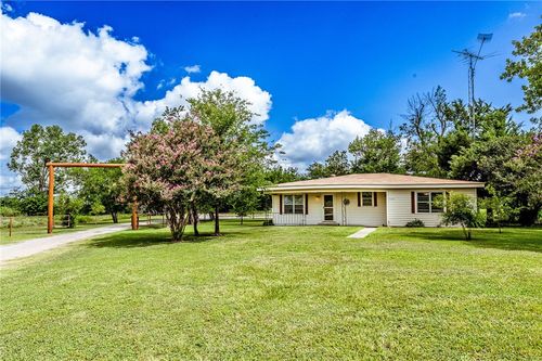 12224 Jinkins Rd, North Zulch, TX, 77872-6018 | Card Image