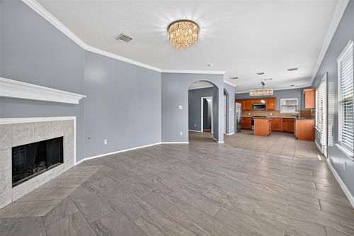 18519 Bare Meadow Ln, Katy, TX, 77449-8546 | Card Image