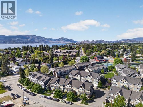 4-600 Sherwood Rd, Kelowna, BC, V1W5K1 | Card Image