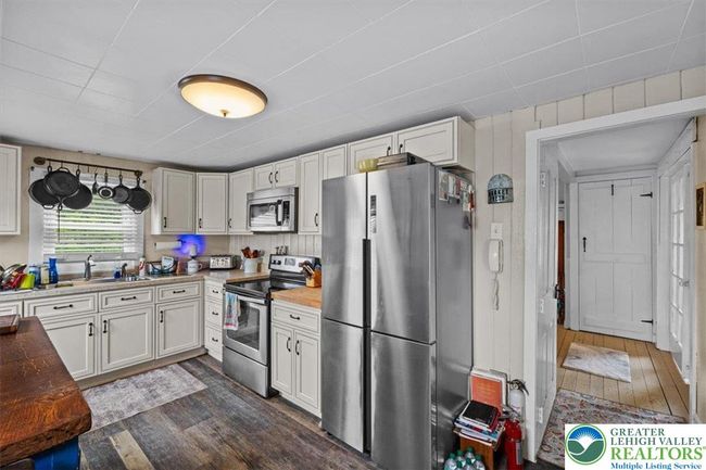7590 Pohopoco Dr, House other with 3 bedrooms, 2 bathrooms and null parking in Kunkletown PA | Image 33