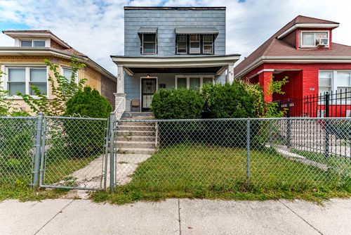 7149 S Wood St, Chicago, IL, 60636-3827 | Card Image