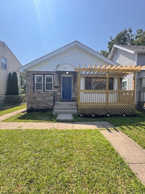 359 Nashoba Ave, Columbus, OH, 43223-1217 | Card Image