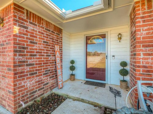 21878 Faye Lane, Harrah, OK, 73045 | Card Image