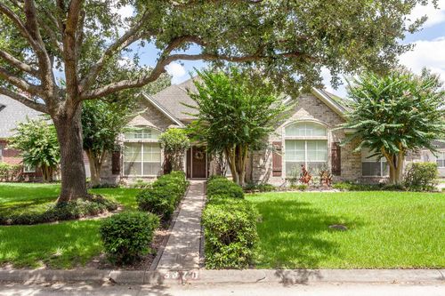 3370 Foxbriar Ln, Beaumont, TX, 77706-7366 | Card Image