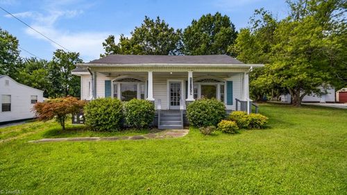 10729 N Main St, Archdale, NC, 27263-2861 | Card Image