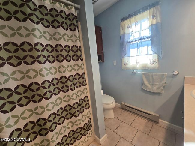31 Park Pl, House other with 2 bedrooms, 2 bathrooms and null parking in Bloomsburg PA | Image 16