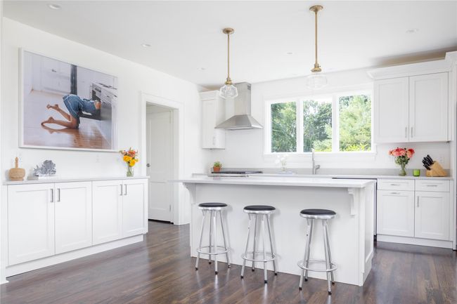 945 New Suffolk Ave, House other with 4 bedrooms, 4 bathrooms and null parking in Mattituck NY | Image 6