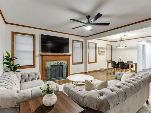 1809 Nw 32nd St, Oklahoma City, OK, 73118-3409 | Card Image