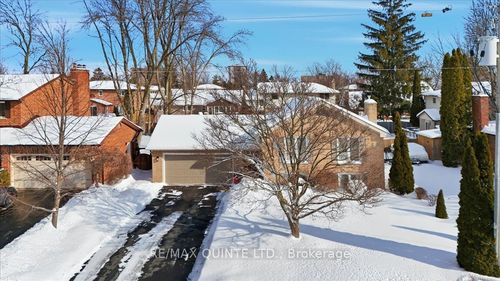 10 Grosvenor Dr, Belleville, ON, K8P4W4 | Card Image