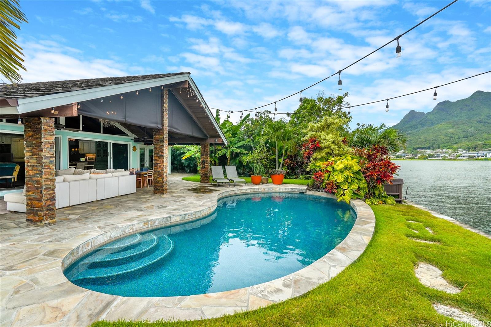 Kahili St, Kailua, HI 96734