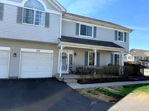 100 Village Creek Dr, Lake In The Hills, IL, 60156-4899 | Card Image