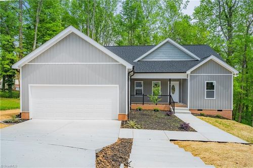 6 Teaberry Ct, Greensboro, NC, 27455-1430 | Card Image