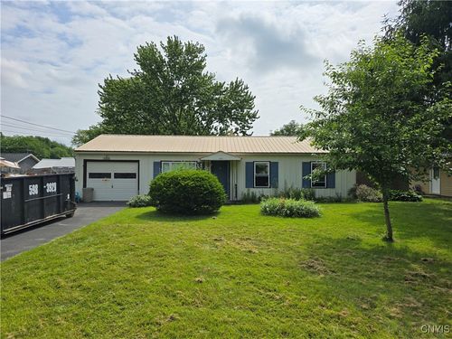 142 Blanchard Blvd, Syracuse, NY, 13209-1960 | Card Image