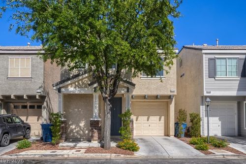 8134 Golden Flowers St, Las Vegas, NV, 89139-6880 | Card Image