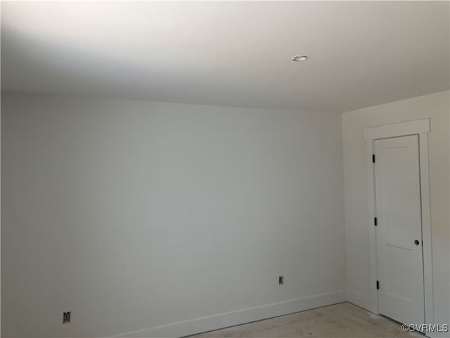 Unfurnished room with baseboards and recessed lighting | Image 13