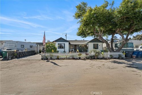 240 Prescott Ln, Santa Maria, CA, 93455-1902 | Card Image