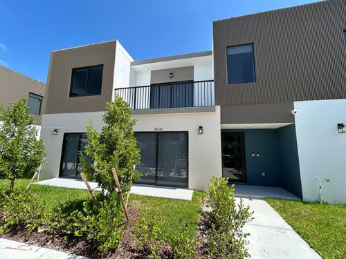 1-14560 Sw 261st Ter, Homestead, FL, 33032-5347 | Card Image