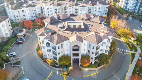 207-3174 Gladwin Rd, Abbotsford, BC, V2T5T5 | Card Image
